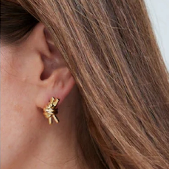 Madewell Knot Earrings 24$